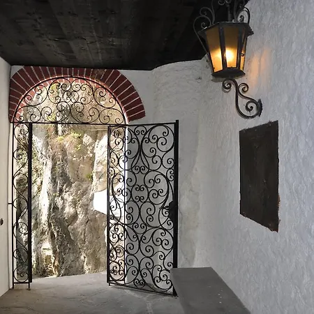 Sassalto Appartamento *